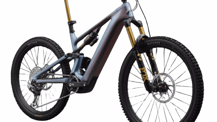 S-Works Levo cockpit